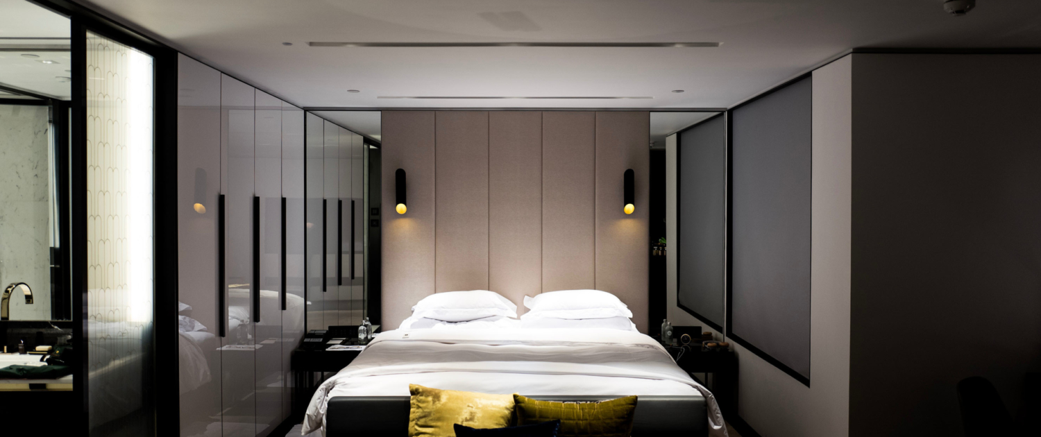 bed-with-white-bed-sheet-and-pillowcase-set-1267438_resized